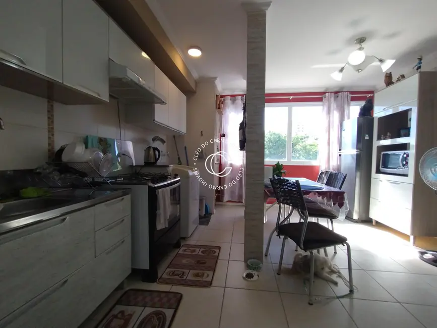 Foto 3 de Apartamento com 2 quartos à venda, 66m2 em Nossa Senhora Medianeira, Santa Maria - RS