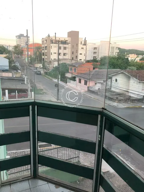 Foto 8 de Apartamento com 3 quartos à venda, 79m2 em Nonoai, Santa Maria - RS