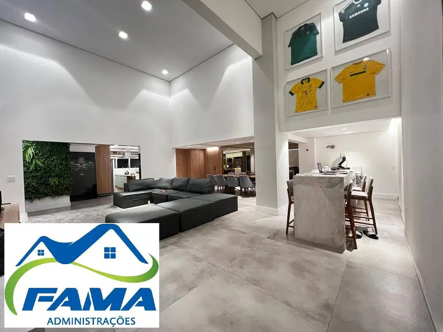 Foto 3 de Apartamento com 3 quartos à venda, 238m2 em Vila Suzana, São Paulo - SP