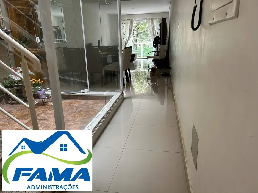 Sobrado com 3 quartos à venda, 220m2 em Jardim Monte Kemel, São Paulo - SP - imagem 5 Foto 5 de Sobrado com 3 quartos à venda, 220m2 em Jardim Monte Kemel, São Paulo - SP