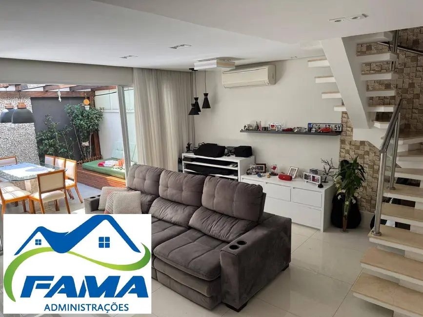 Foto 4 de Casa de Condomínio com 3 quartos à venda em Jardim Monte Kemel, São Paulo - SP