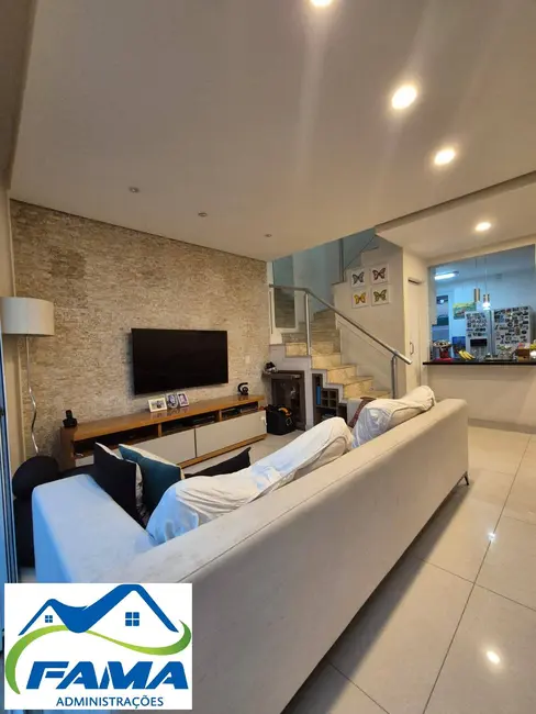 Foto 6 de Casa de Condomínio com 3 quartos à venda em Jardim Monte Kemel, São Paulo - SP