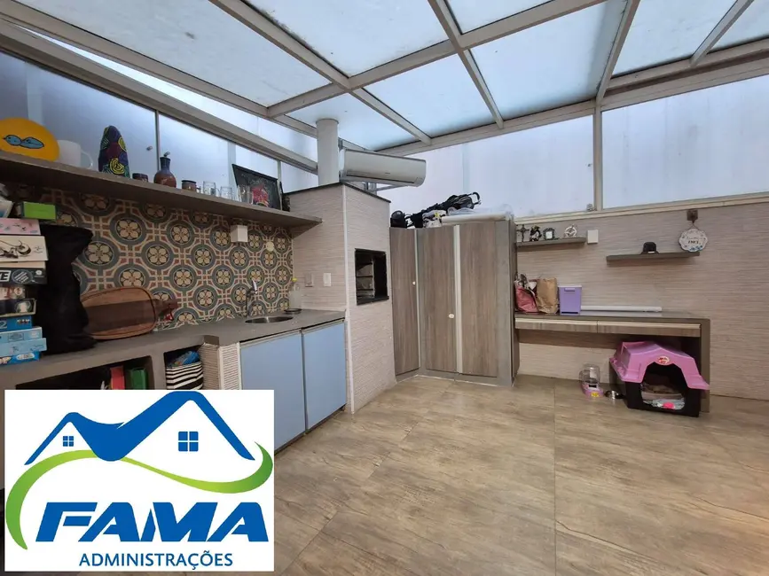 Foto 7 de Casa de Condomínio com 3 quartos à venda em Jardim Monte Kemel, São Paulo - SP