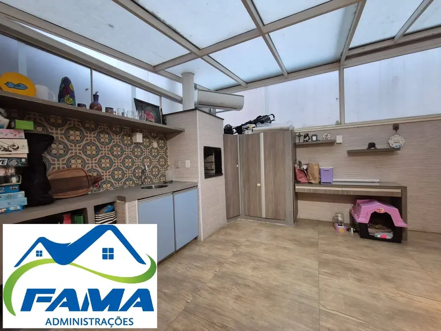 Foto 8 de Casa de Condomínio com 3 quartos à venda em Jardim Monte Kemel, São Paulo - SP