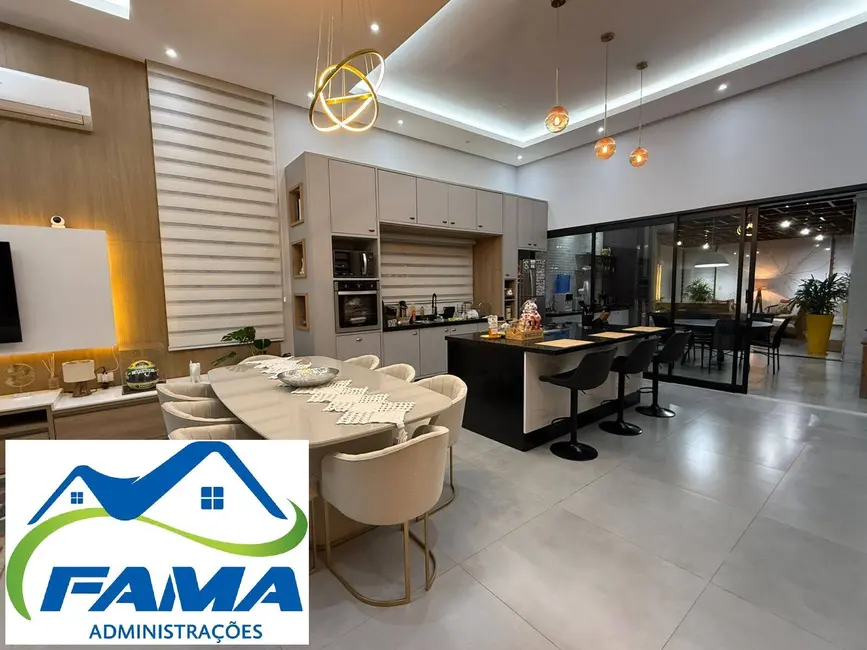 Foto 5 de Casa de Condomínio com 4 quartos à venda, 900m2 em Porangaba - SP