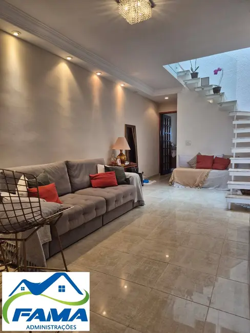 Casa com 3 quartos à venda em Jardim Monte Alegre, Taboao Da Serra - SP - imagem 9 Foto 9 de Casa com 3 quartos à venda em Jardim Monte Alegre, Taboao Da Serra - SP