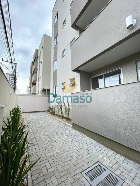 Apartamento com 2 quartos à venda, 68m2 em São João, Itajai - SC - imagem 3 Foto 3 de Apartamento com 2 quartos à venda, 68m2 em São João, Itajai - SC
