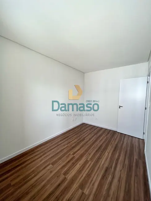 Apartamento com 2 quartos à venda, 68m2 em São João, Itajai - SC - imagem 8 Foto 8 de Apartamento com 2 quartos à venda, 68m2 em São João, Itajai - SC
