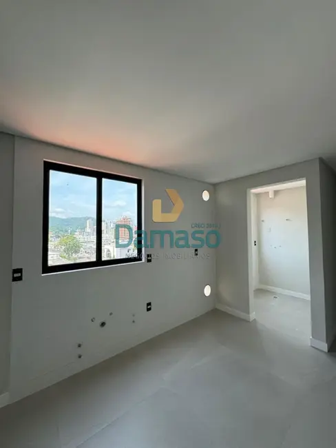 Foto 5 de Apartamento com 2 quartos à venda, 74m2 em Vila Operária, Itajai - SC