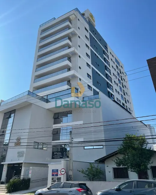 Apartamento com 2 quartos à venda, 150m2 em Centro, Itajai - SC - imagem 4 Foto 4 de Apartamento com 2 quartos à venda, 150m2 em Centro, Itajai - SC
