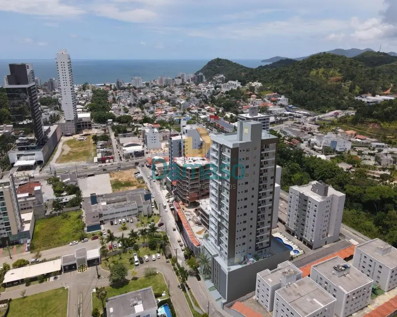 Foto 1 de Apartamento com 2 quartos à venda, 75m2 em Itajai - SC