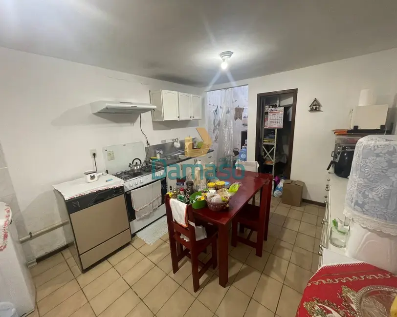 Foto 2 de Casa com 3 quartos à venda, 144m2 em Vila Operária, Itajai - SC
