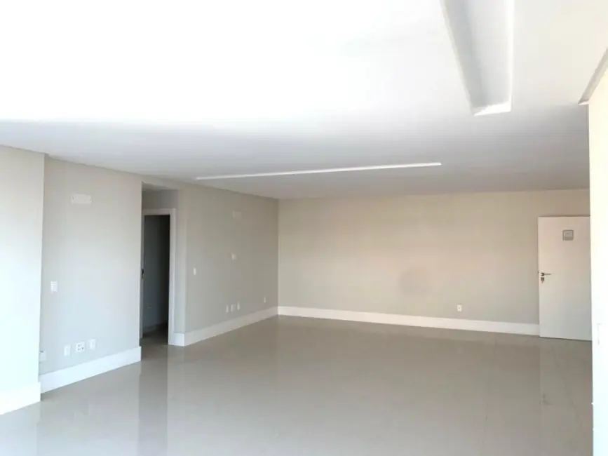 Apartamento com 3 quartos à venda, 138m2 em Itajai - SC - imagem 8 Foto 8 de Apartamento com 3 quartos à venda, 138m2 em Itajai - SC