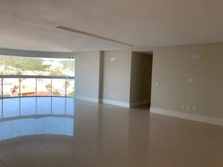 Apartamento com 3 quartos à venda, 138m2 em Itajai - SC - imagem 6 Foto 6 de Apartamento com 3 quartos à venda, 138m2 em Itajai - SC