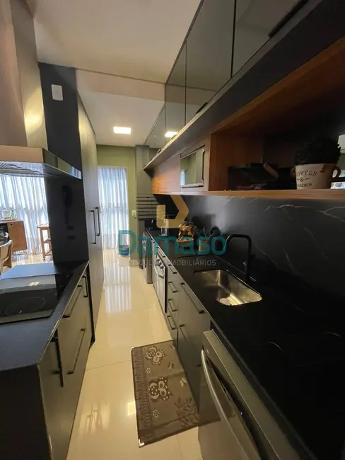 Apartamento com 3 quartos à venda, 77m2 em Centro, Itajai - SC - imagem 8 Foto 8 de Apartamento com 3 quartos à venda, 77m2 em Centro, Itajai - SC