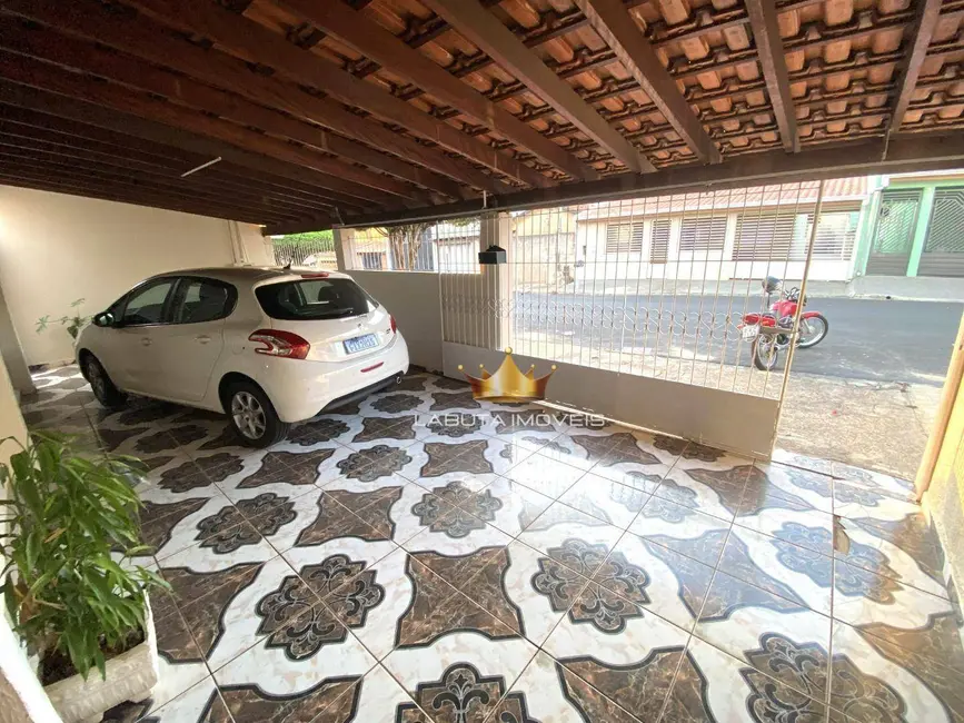 Foto 3 de Casa com 2 quartos à venda, 250m2 em Jardim Lucélia, Sumare - SP