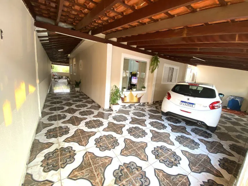 Foto 2 de Casa com 2 quartos à venda, 250m2 em Jardim Lucélia, Sumare - SP