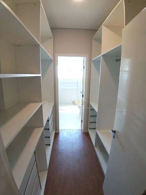 Casa de Condomínio com 3 quartos para alugar, 250m2 em Sumare - SP - imagem 8 Foto 8 de Casa de Condomínio com 3 quartos para alugar, 250m2 em Sumare - SP