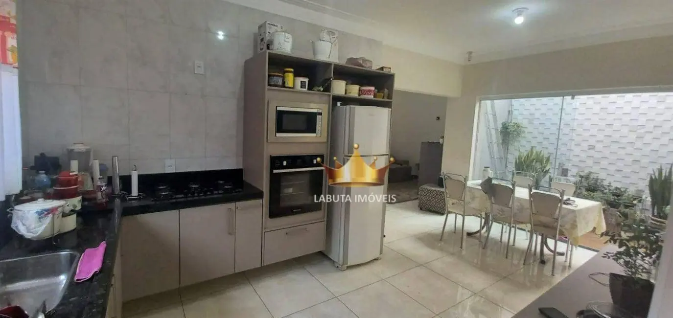 Foto 8 de Casa com 3 quartos à venda, 250m2 em Jardim Residencial Vaughan, Sumare - SP