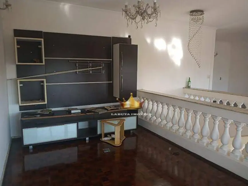 Casa com 4 quartos para alugar, 270m2 em Centro, Sumare - SP - imagem 8 Foto 8 de Casa com 4 quartos para alugar, 270m2 em Centro, Sumare - SP