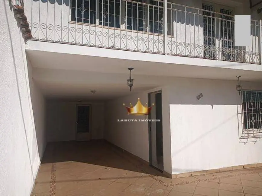 Casa com 4 quartos para alugar, 270m2 em Centro, Sumare - SP - imagem 3 Foto 3 de Casa com 4 quartos para alugar, 270m2 em Centro, Sumare - SP