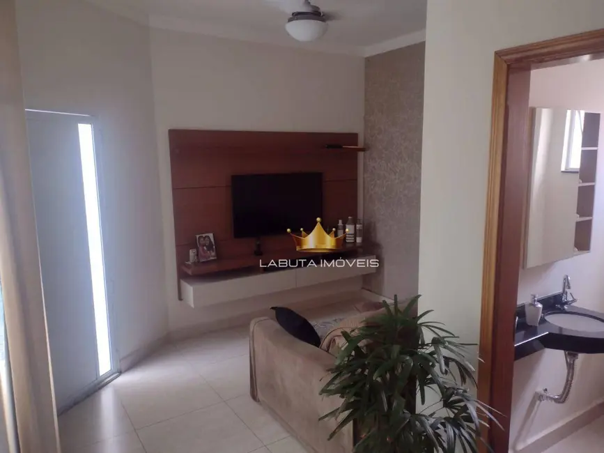 Foto 3 de Casa com 3 quartos à venda, 200m2 em Vila Santana, Sumare - SP