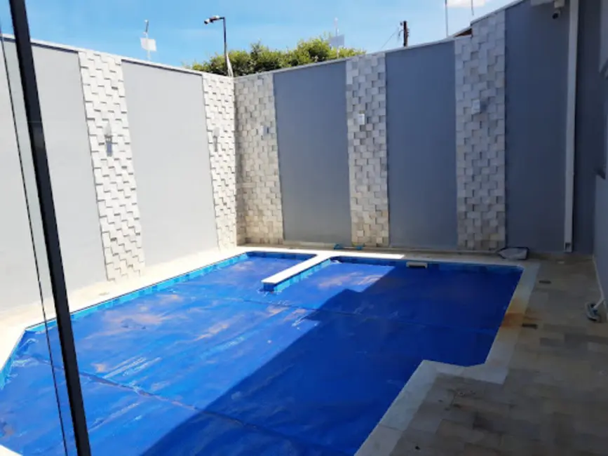 Foto 1 de Casa com 3 quartos à venda, 220m2 em Sumare - SP