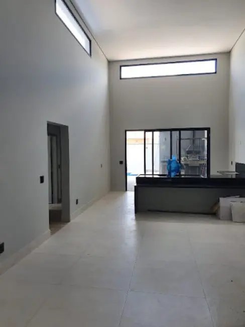 Foto 2 de Casa com 4 quartos à venda, 360m2 em Swiss Park, Campinas - SP