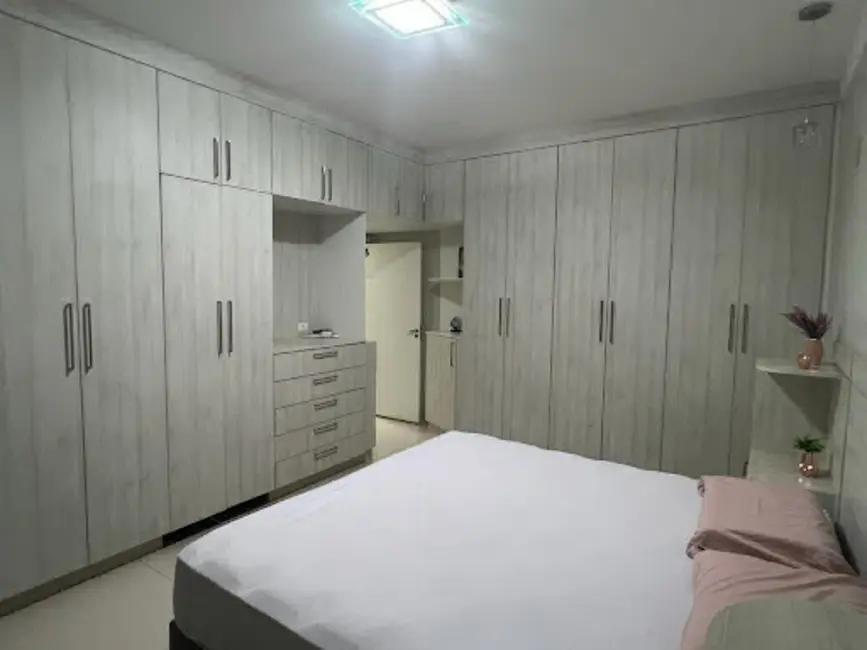 Foto 4 de Sobrado com 4 quartos à venda, 300m2 em Jardim Residencial Vaughan, Sumare - SP