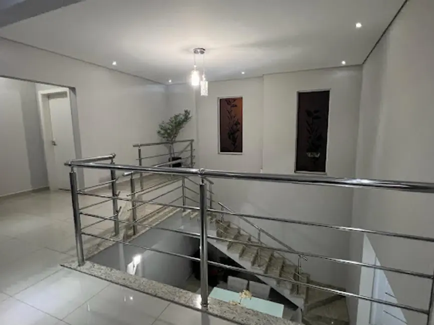 Foto 3 de Sobrado com 4 quartos à venda, 300m2 em Jardim Residencial Vaughan, Sumare - SP