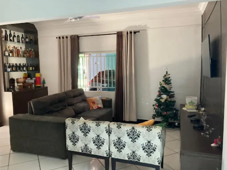 Foto 2 de Casa com 2 quartos à venda, 250m2 em Jardim João Paulo II, Sumare - SP