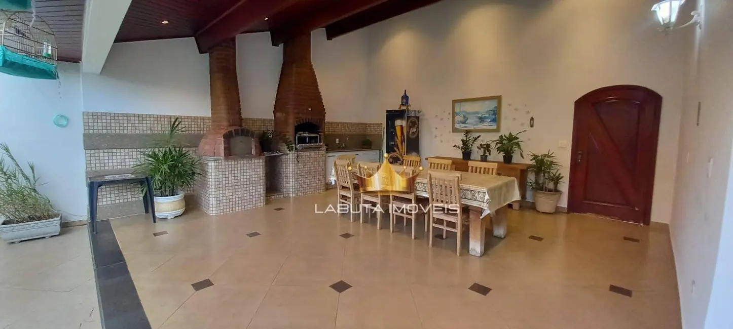 Foto 9 de Casa com 3 quartos para alugar, 825m2 em Parque Hongaro, Sumare - SP