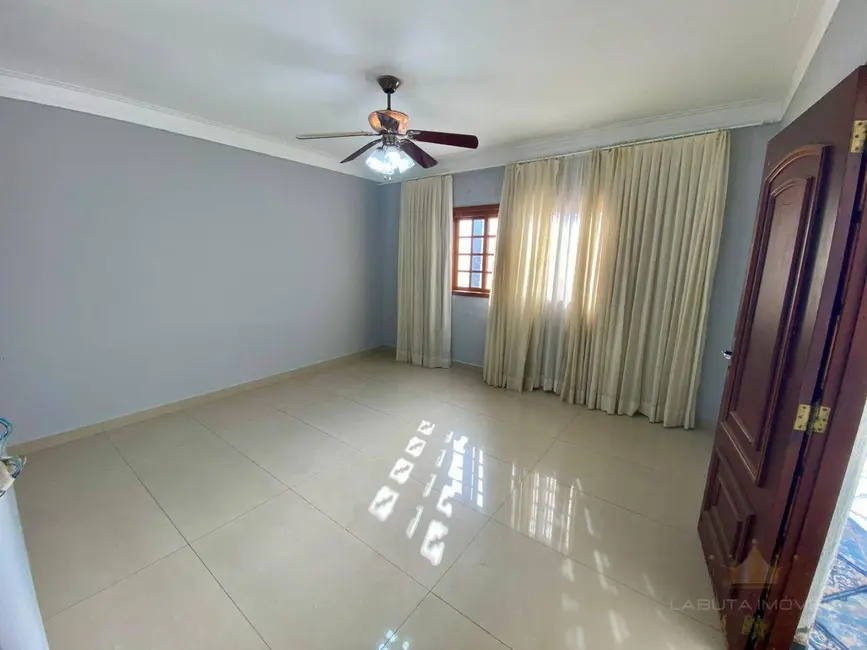 Foto 4 de Casa com 3 quartos à venda, 250m2 em Parque Silva Azevedo (Nova Veneza), Sumare - SP