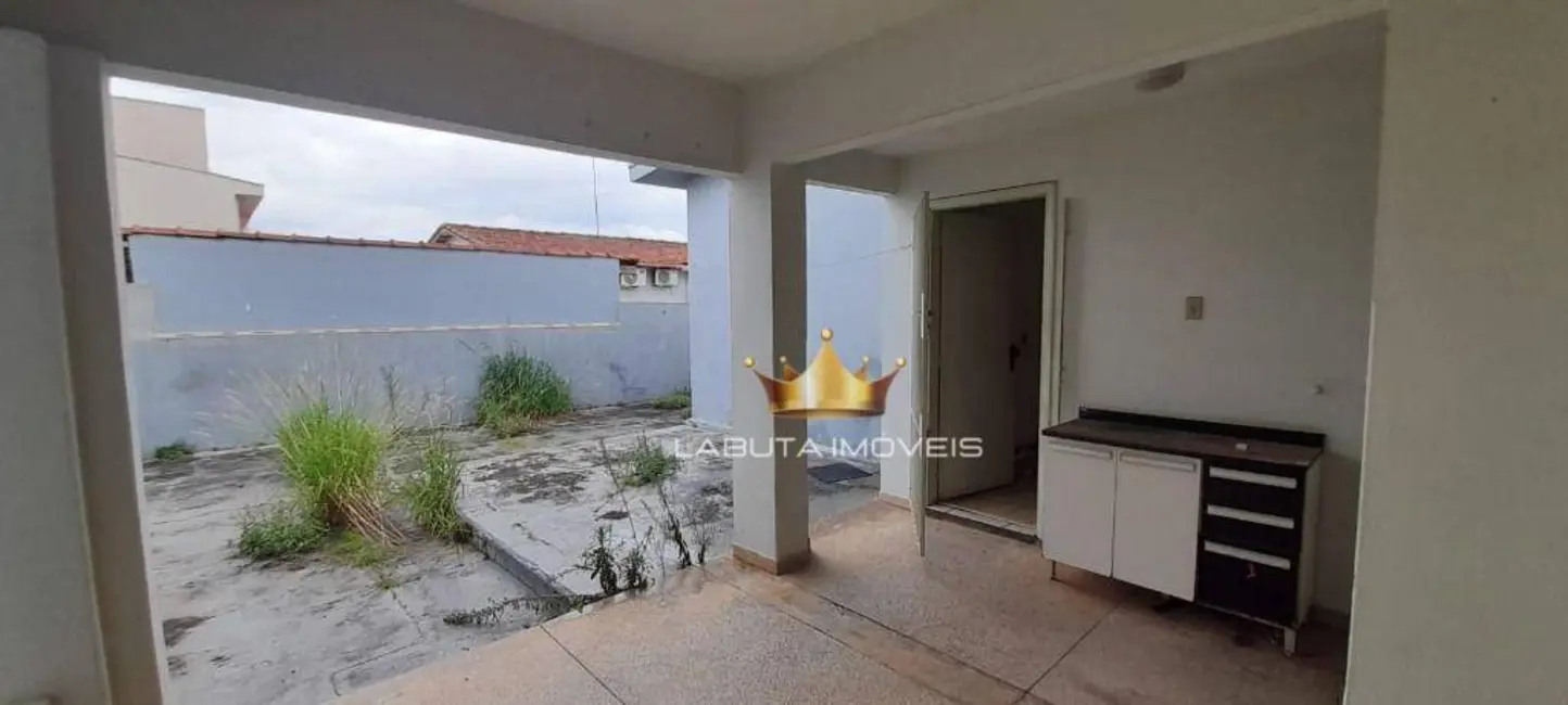 Foto 19 de Casa à venda, 307m2 em Vila Santana, Sumare - SP