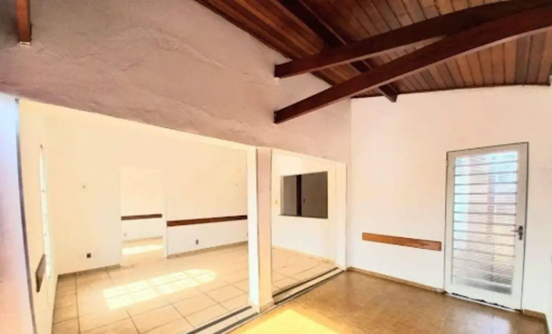 Foto 2 de Casa com 5 quartos à venda, 300m2 em Parque Franceschini, Sumare - SP