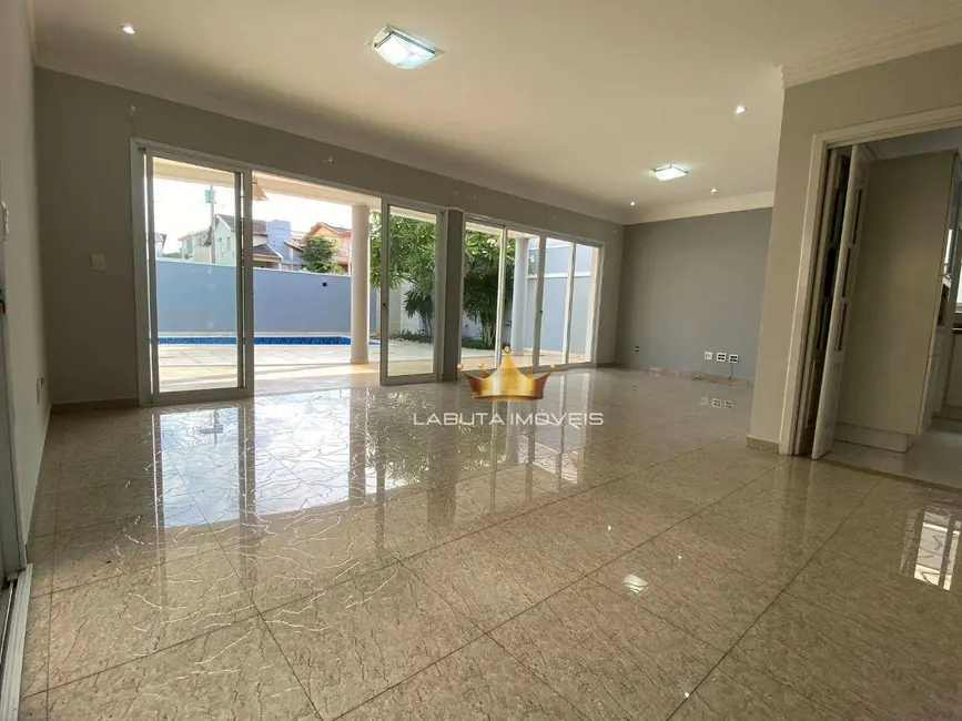 Casa de Condomínio com 3 quartos para alugar, 350m2 em Jardim Residencial Parque da Floresta, Sumare - SP - imagem 3 Foto 3 de Casa de Condomínio com 3 quartos para alugar, 350m2 em Jardim Residencial Parque da Floresta, Sumare - SP