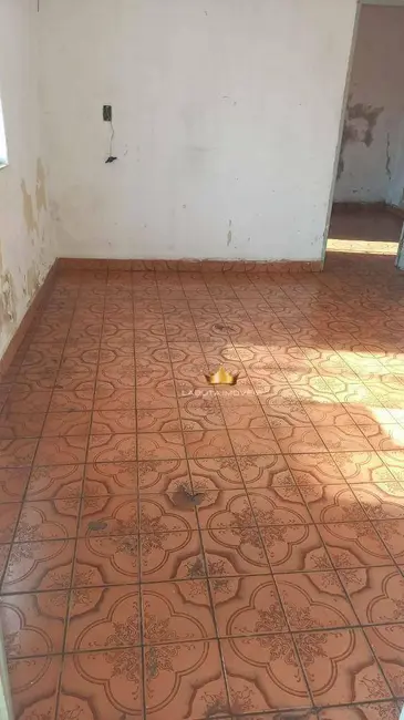 Foto 2 de Casa com 4 quartos à venda, 300m2 em Jardim São Domingos, Sumare - SP