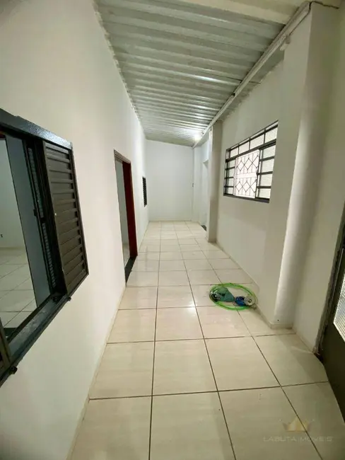 Foto 5 de Casa com 2 quartos para alugar, 150m2 em Jardim João Paulo II, Sumare - SP
