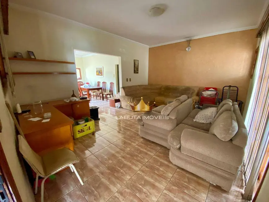 Casa com 3 quartos para alugar, 250m2 em Jardim Alvorada, Sumare - SP - imagem 5 Foto 5 de Casa com 3 quartos para alugar, 250m2 em Jardim Alvorada, Sumare - SP
