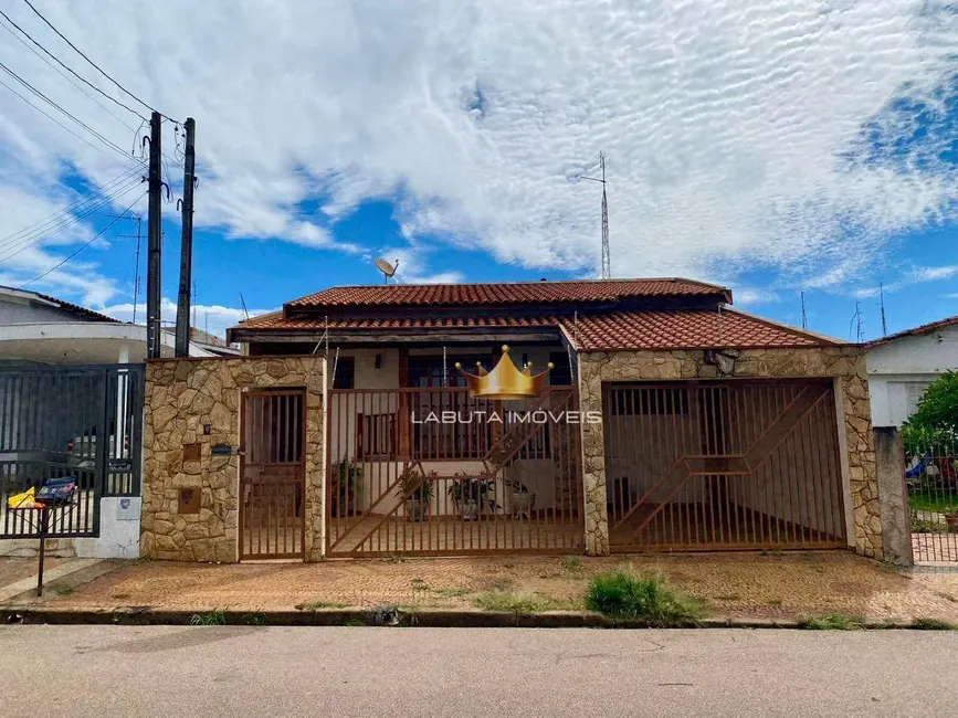 Foto 1 de Casa com 3 quartos para alugar, 250m2 em Jardim Alvorada, Sumare - SP