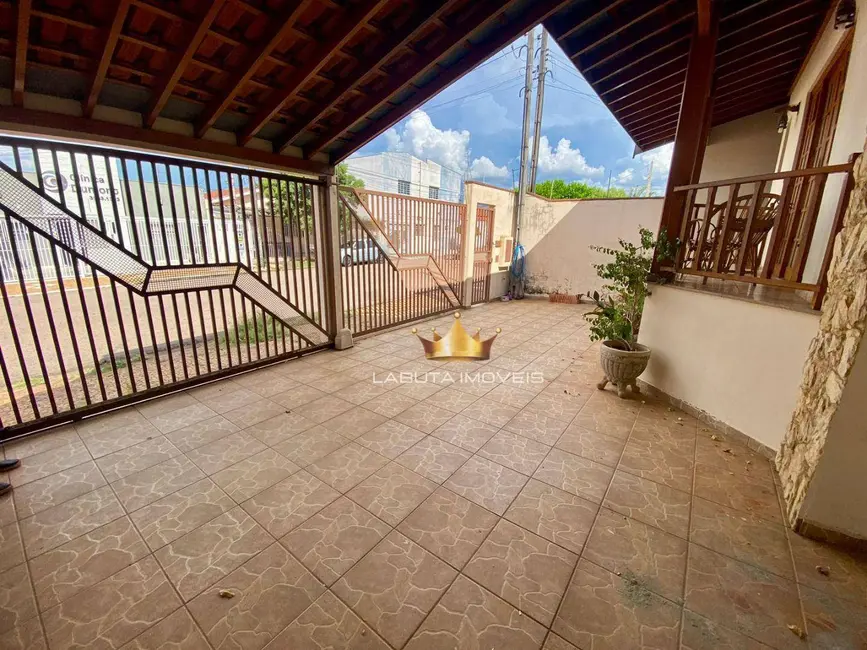 Casa com 3 quartos para alugar, 250m2 em Jardim Alvorada, Sumare - SP - imagem 4 Foto 4 de Casa com 3 quartos para alugar, 250m2 em Jardim Alvorada, Sumare - SP