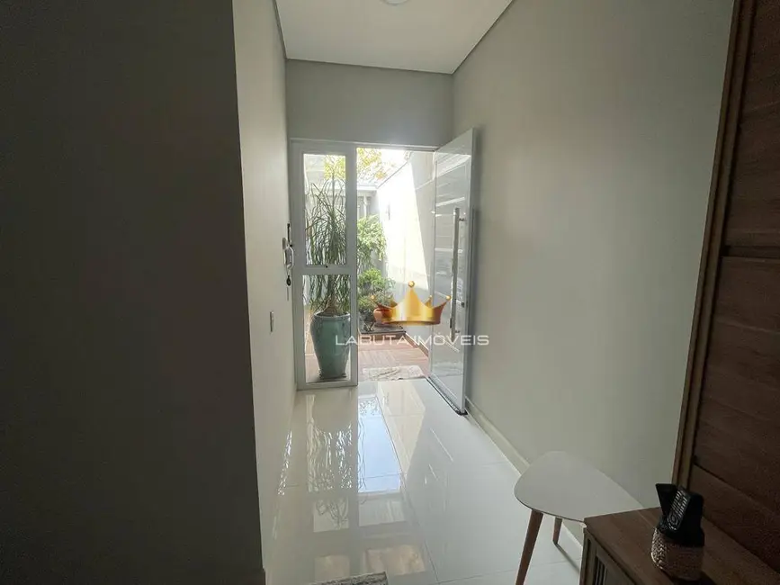 Casa com 3 quartos à venda, 250m2 em Jardim Residencial Vaughan, Sumare - SP - imagem 9 Foto 9 de Casa com 3 quartos à venda, 250m2 em Jardim Residencial Vaughan, Sumare - SP