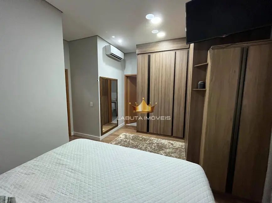 Casa com 3 quartos à venda, 250m2 em Jardim Residencial Vaughan, Sumare - SP - imagem 4 Foto 4 de Casa com 3 quartos à venda, 250m2 em Jardim Residencial Vaughan, Sumare - SP