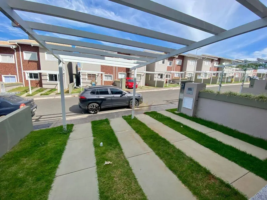 Casa de Condomínio com 3 quartos para alugar, 120m2 em Jardim Bela Vista, Nova Odessa - SP - imagem 4 Foto 4 de Casa de Condomínio com 3 quartos para alugar, 120m2 em Jardim Bela Vista, Nova Odessa - SP