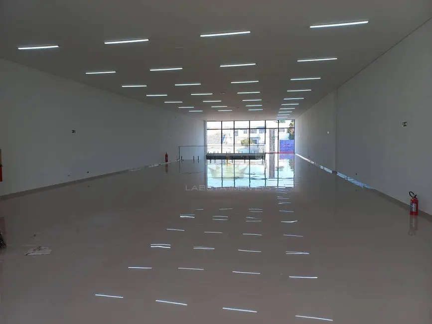 Foto 8 de Sala Comercial à venda e para alugar, 508m2 em Centro, Vinhedo - SP