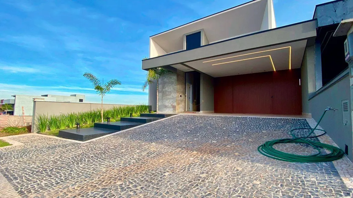 Foto 3 de Casa de Condomínio com 3 quartos à venda, 300m2 em Nova Odessa - SP