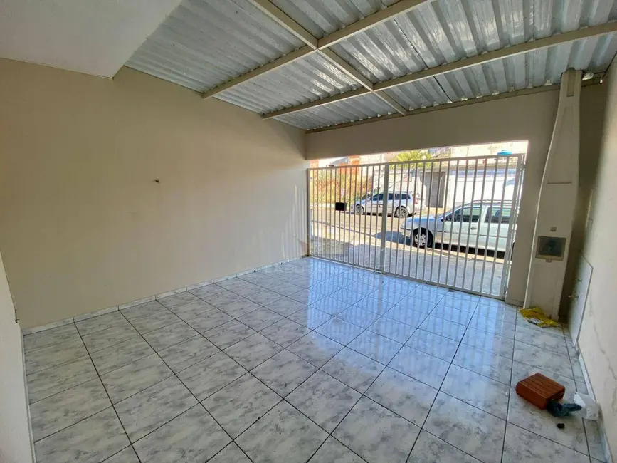 Foto 2 de Casa com 2 quartos para alugar, 125m2 em Residencial Portal Bordon II, Sumare - SP