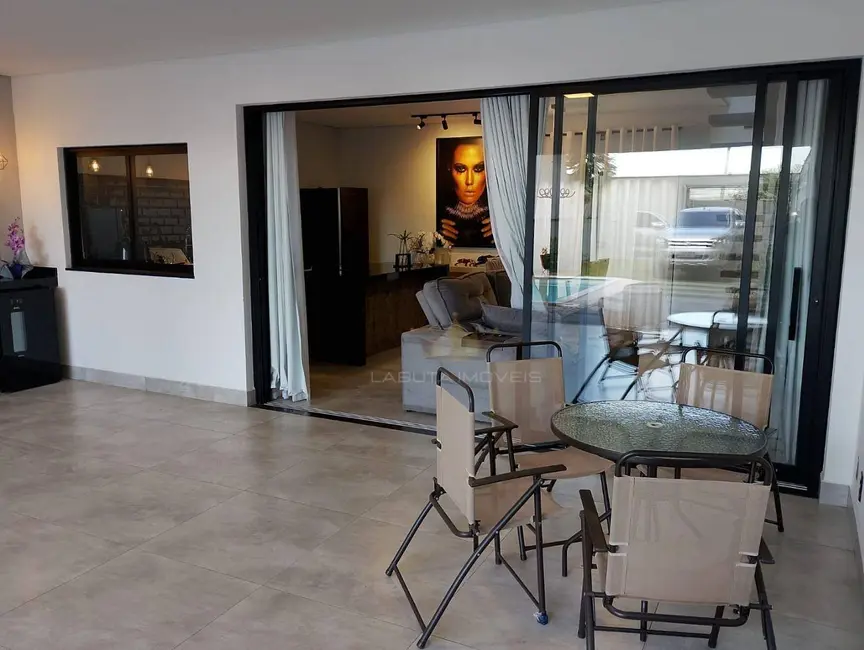 Foto 3 de Casa com 1 quarto à venda, 210m2 em Hortolandia - SP