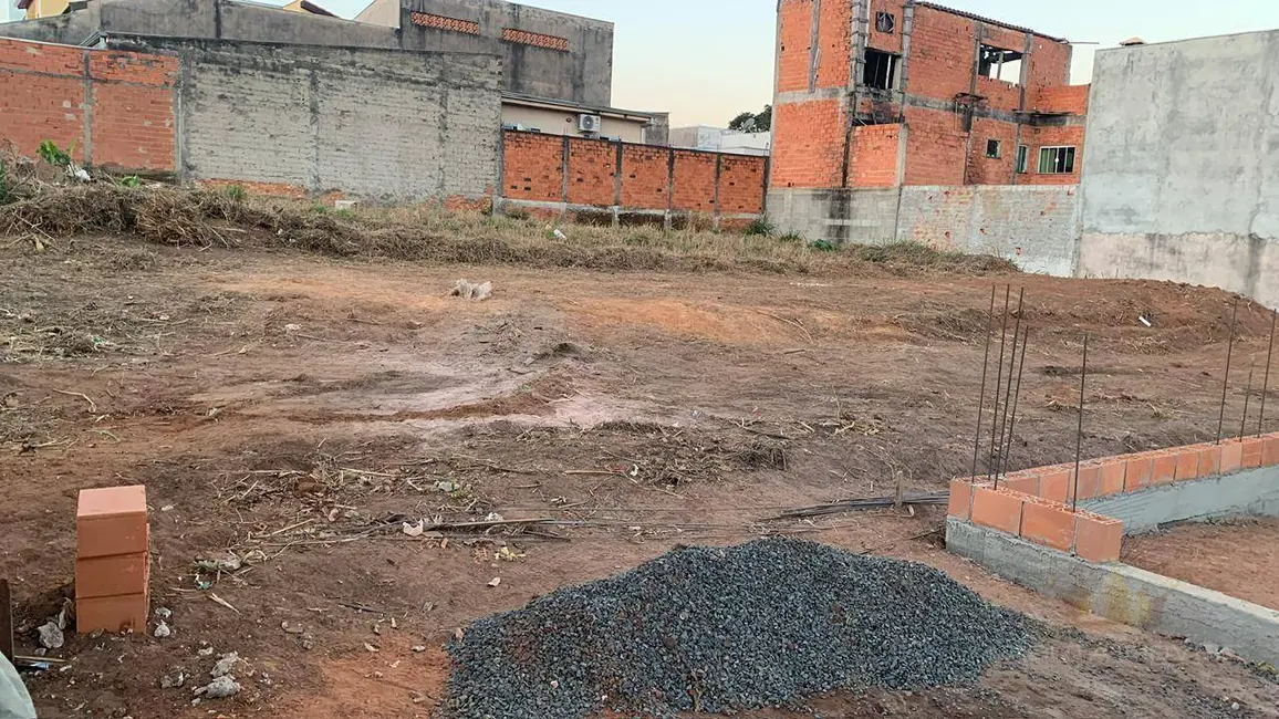 Foto 2 de Terreno / Lote à venda, 150m2 em Jardim Bertoni, Americana - SP