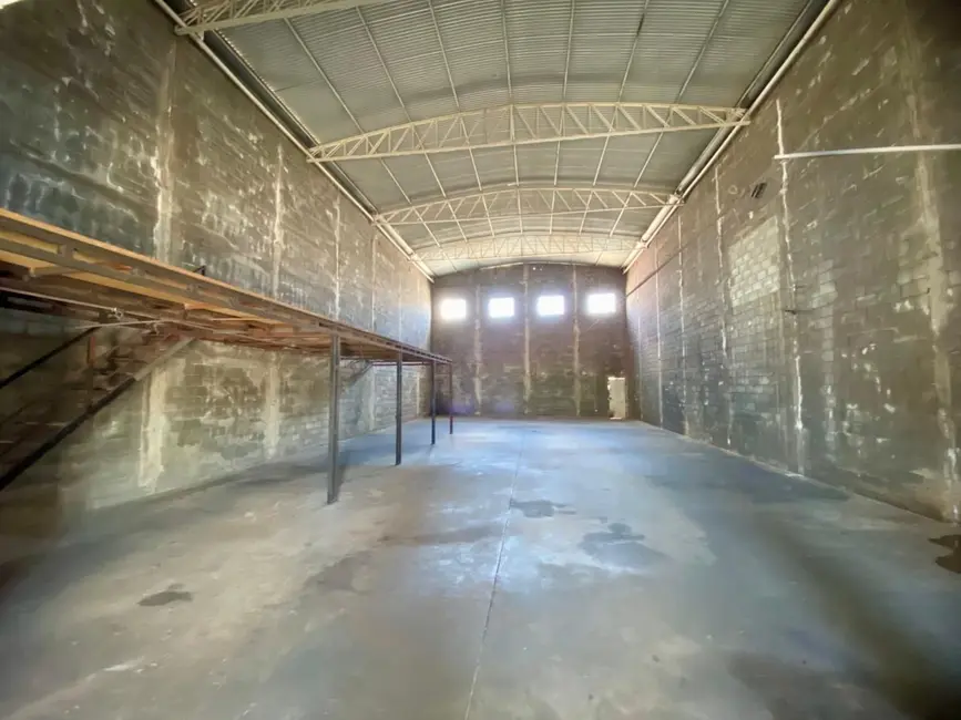 Sala Comercial à venda e para alugar, 386m2 em Hortolandia - SP - imagem 2 Foto 2 de Sala Comercial à venda e para alugar, 386m2 em Hortolandia - SP